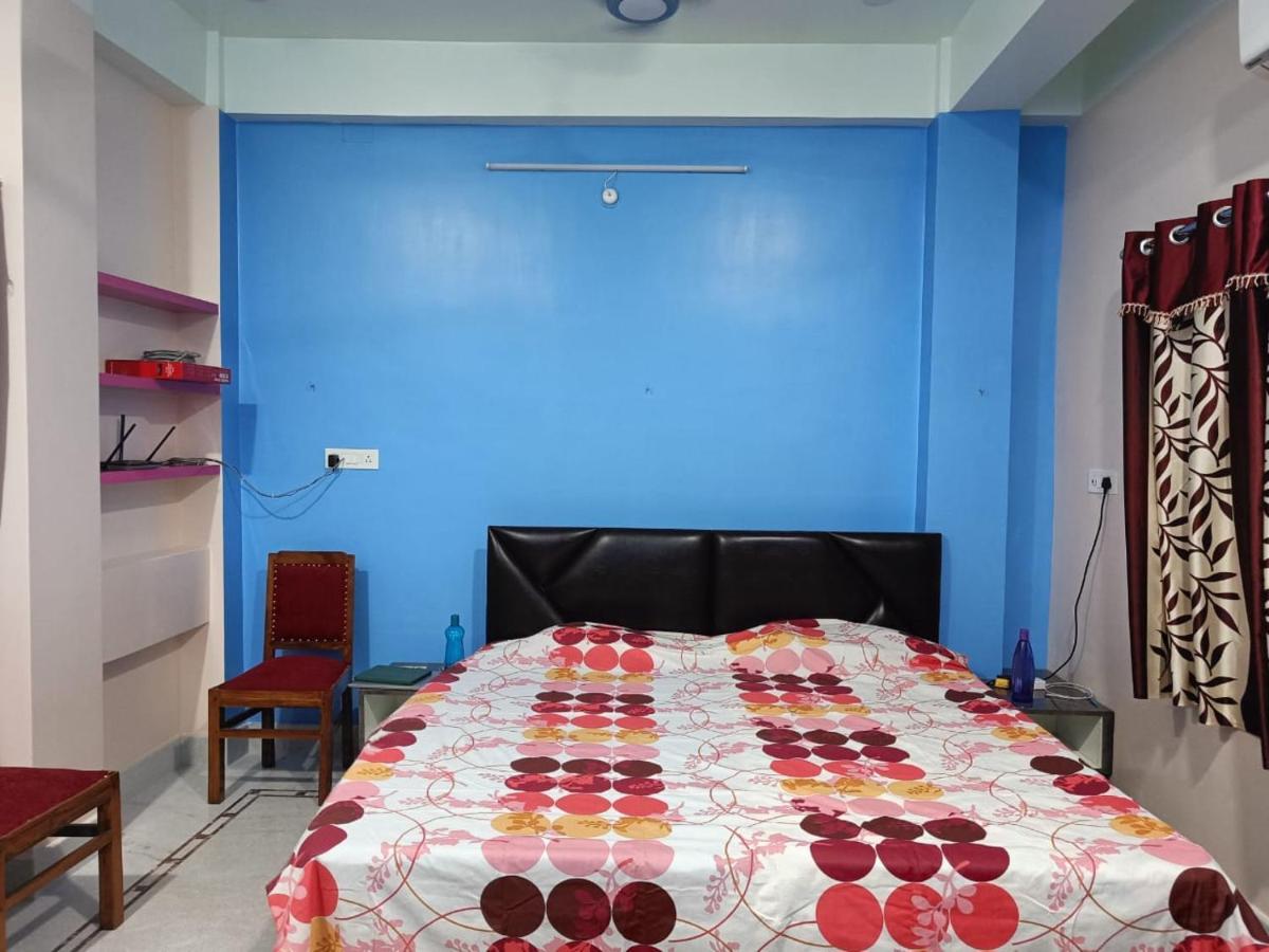 Ujjayanta Homestay Агартала Экстерьер фото