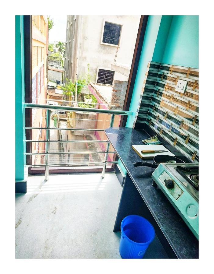 Ujjayanta Homestay Агартала Экстерьер фото