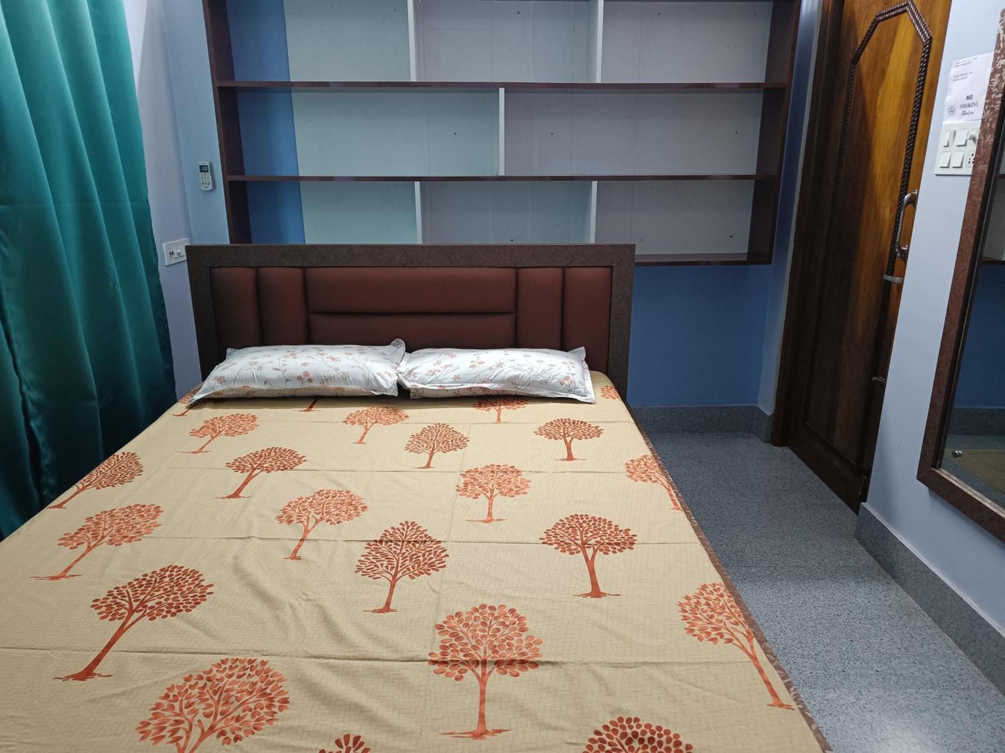 Ujjayanta Homestay Агартала Экстерьер фото