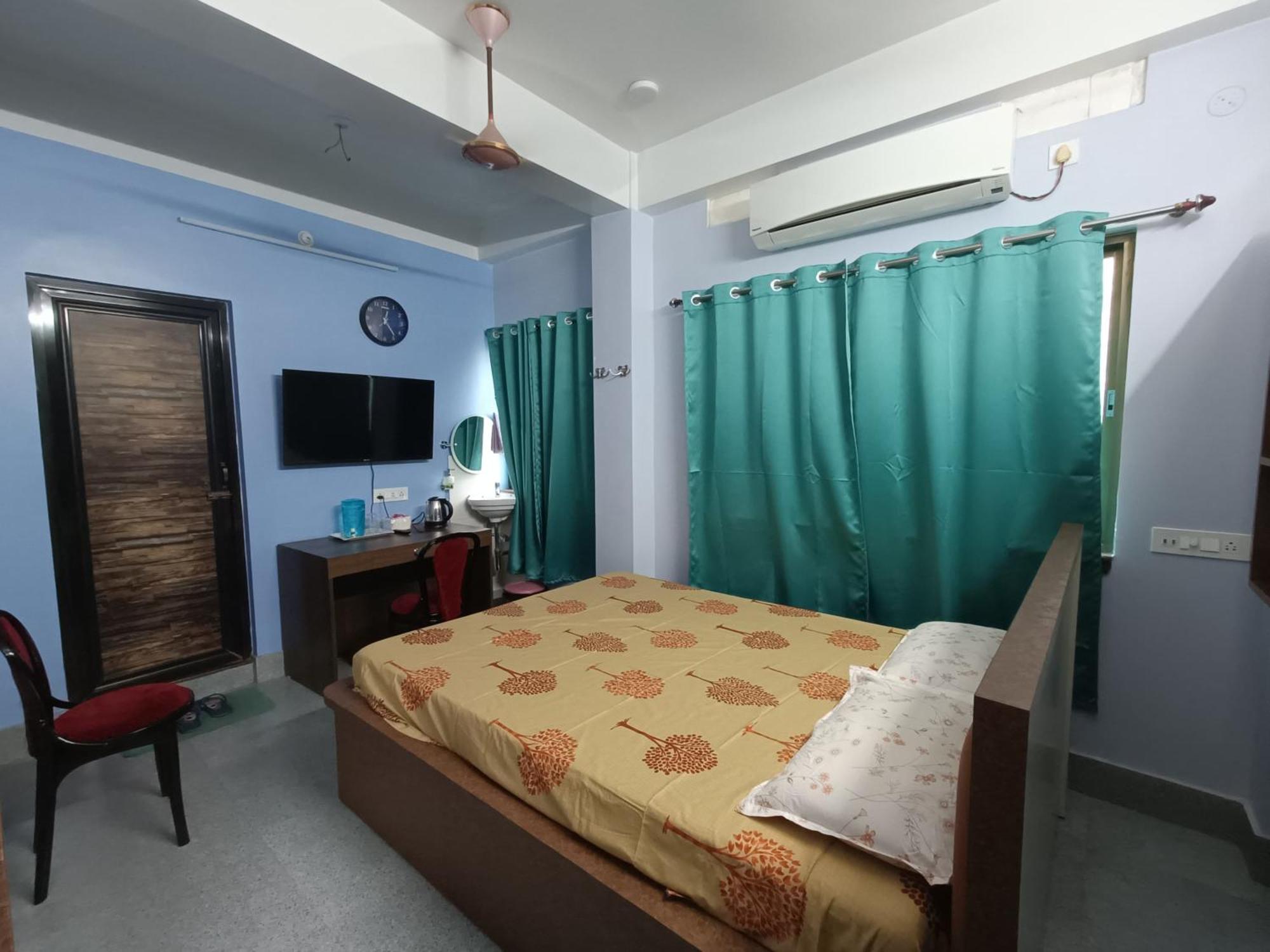 Ujjayanta Homestay Агартала Экстерьер фото